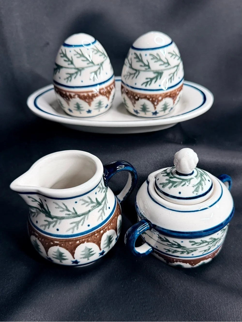 Polish Pottery Hand Crafted Vintage Serve-ware Salt/Pepper & Creamer/Sugar Set